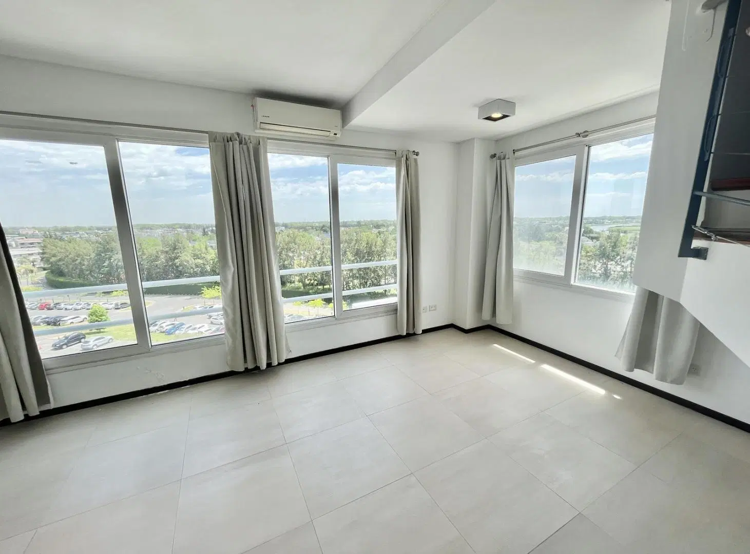 2 Ambientes con Terraza a la Venta en Vista Bahía, Nordelta! 4