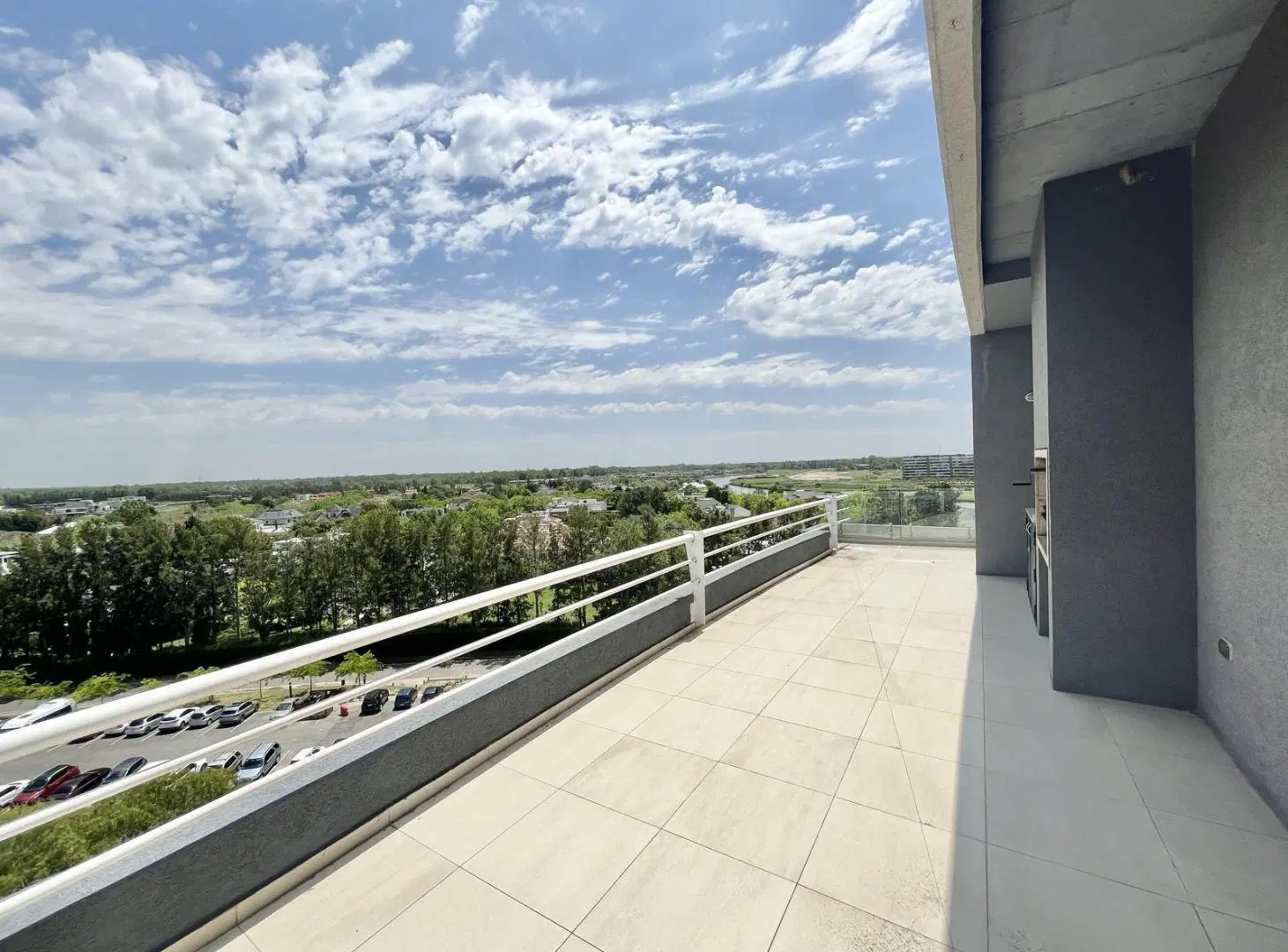 2 Ambientes con Terraza a la Venta en Vista Bahía, Nordelta! 3