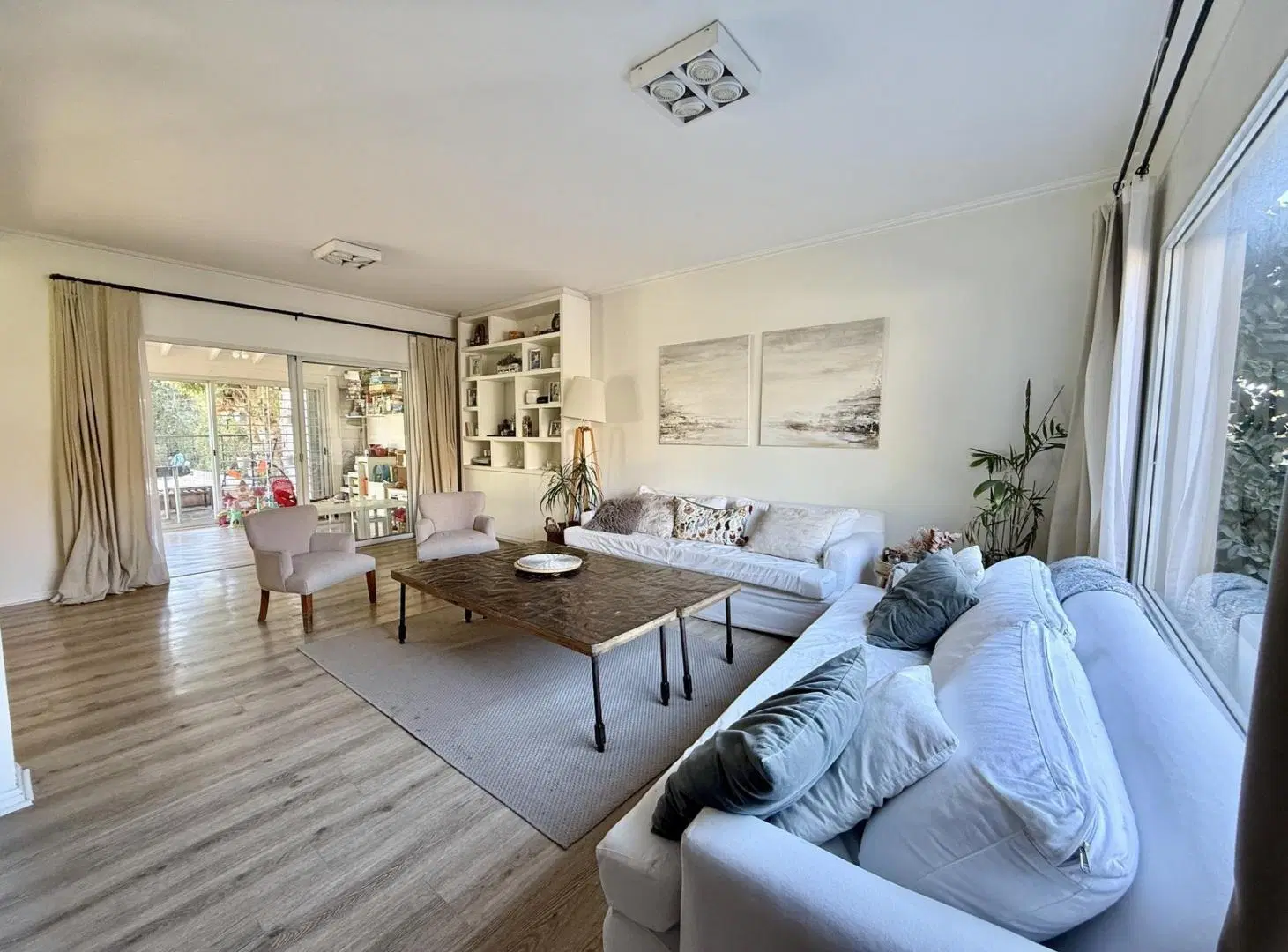 Casa a la Venta en el Barrio Cerrado Los Aromos, San Isidro 5