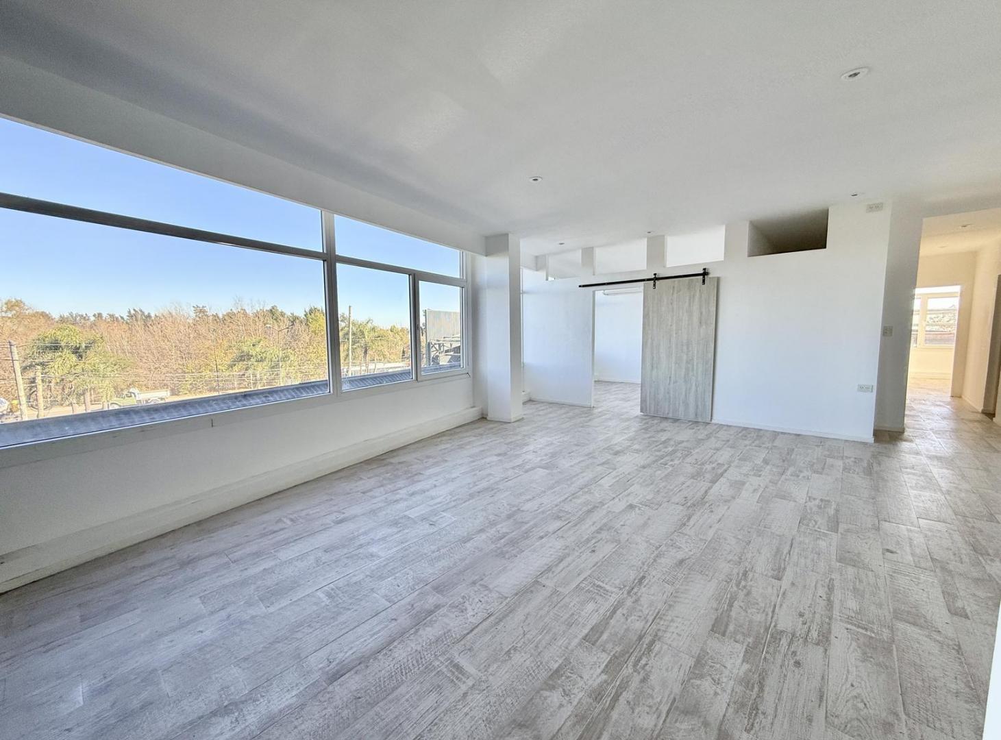 Oficina en Alquiler y Venta - Delta Center, Tigre