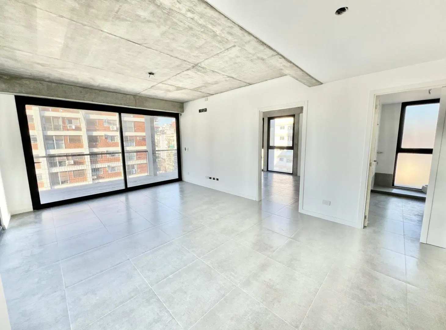Domus! 2 amb c/cochera en VENTA y ALQUILER con vista al rio!! 4