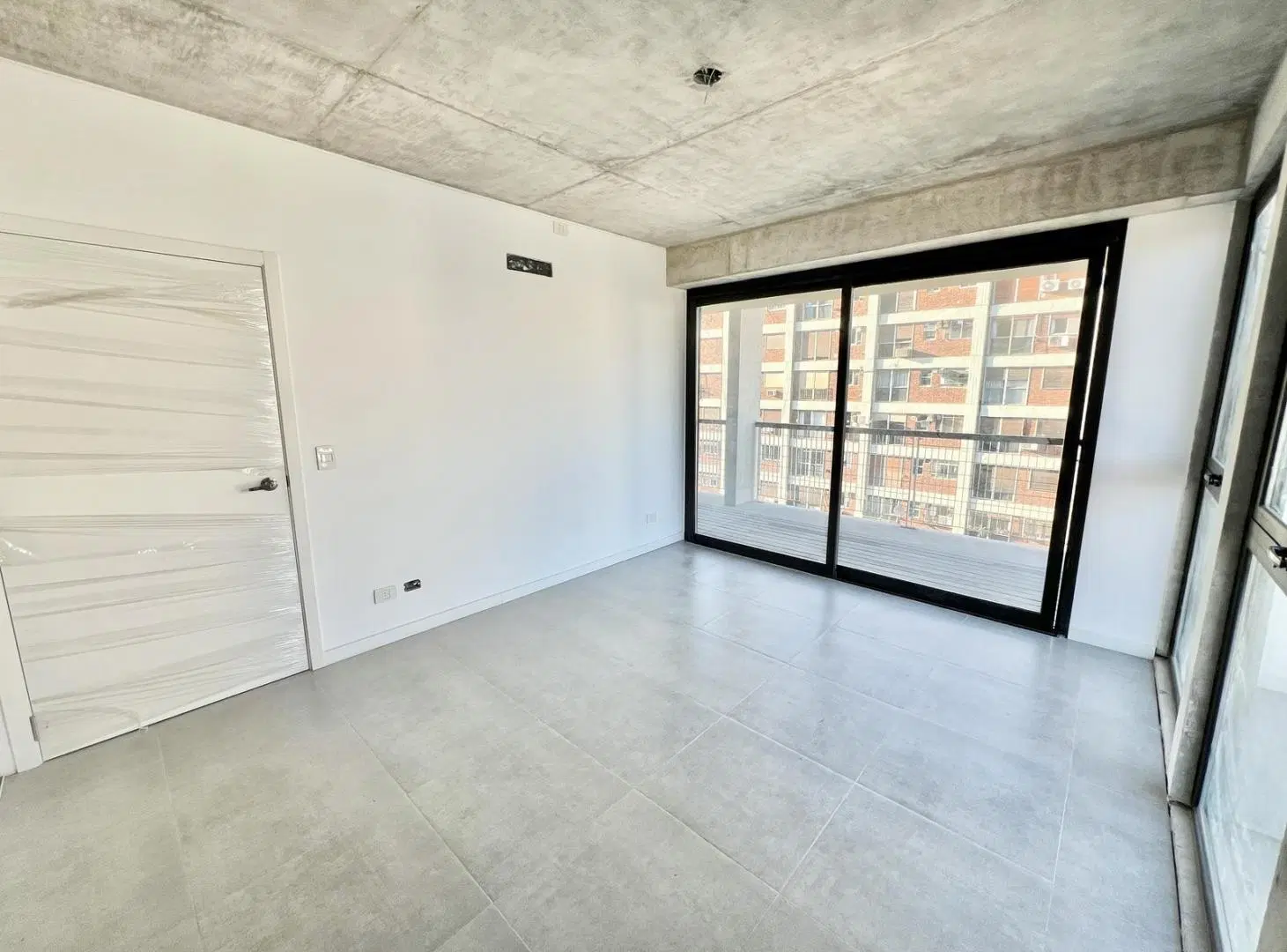 Domus! 2 amb c/cochera en VENTA y ALQUILER con vista al rio!! 3