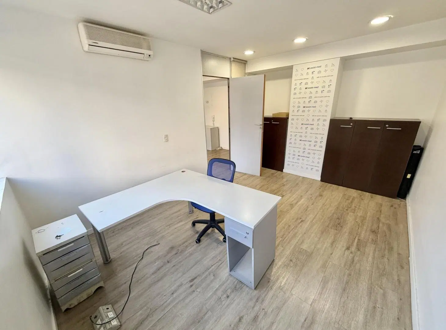 Alquiler Oficina en Recoleta de 100m2 8