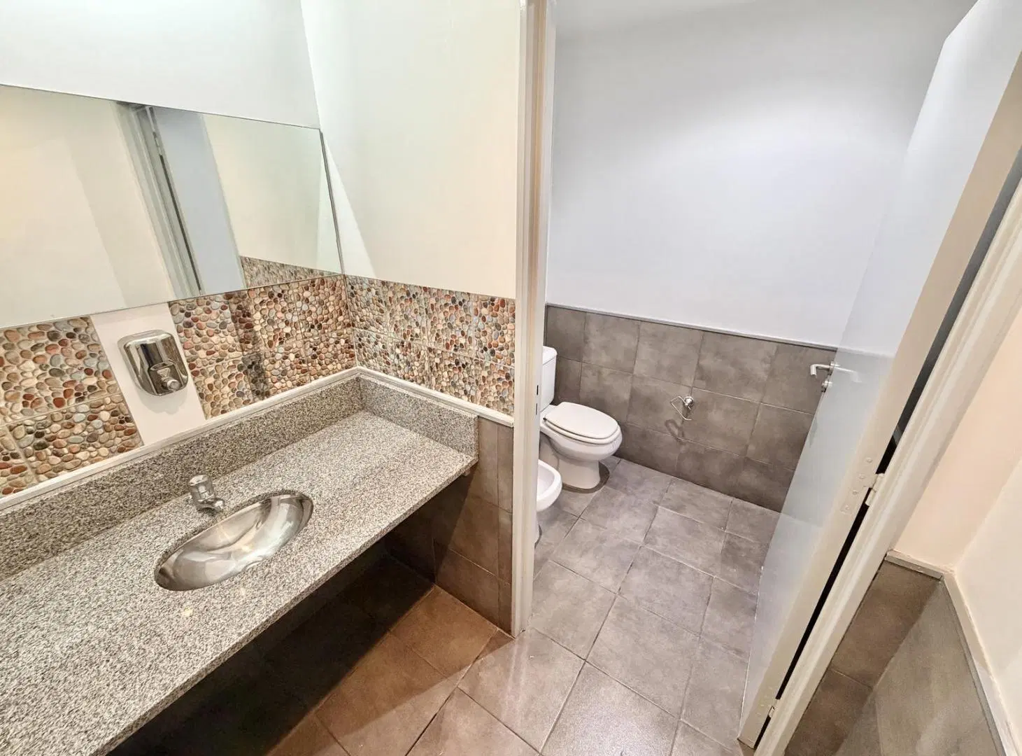 Alquiler Oficina en Recoleta de 300m2 2
