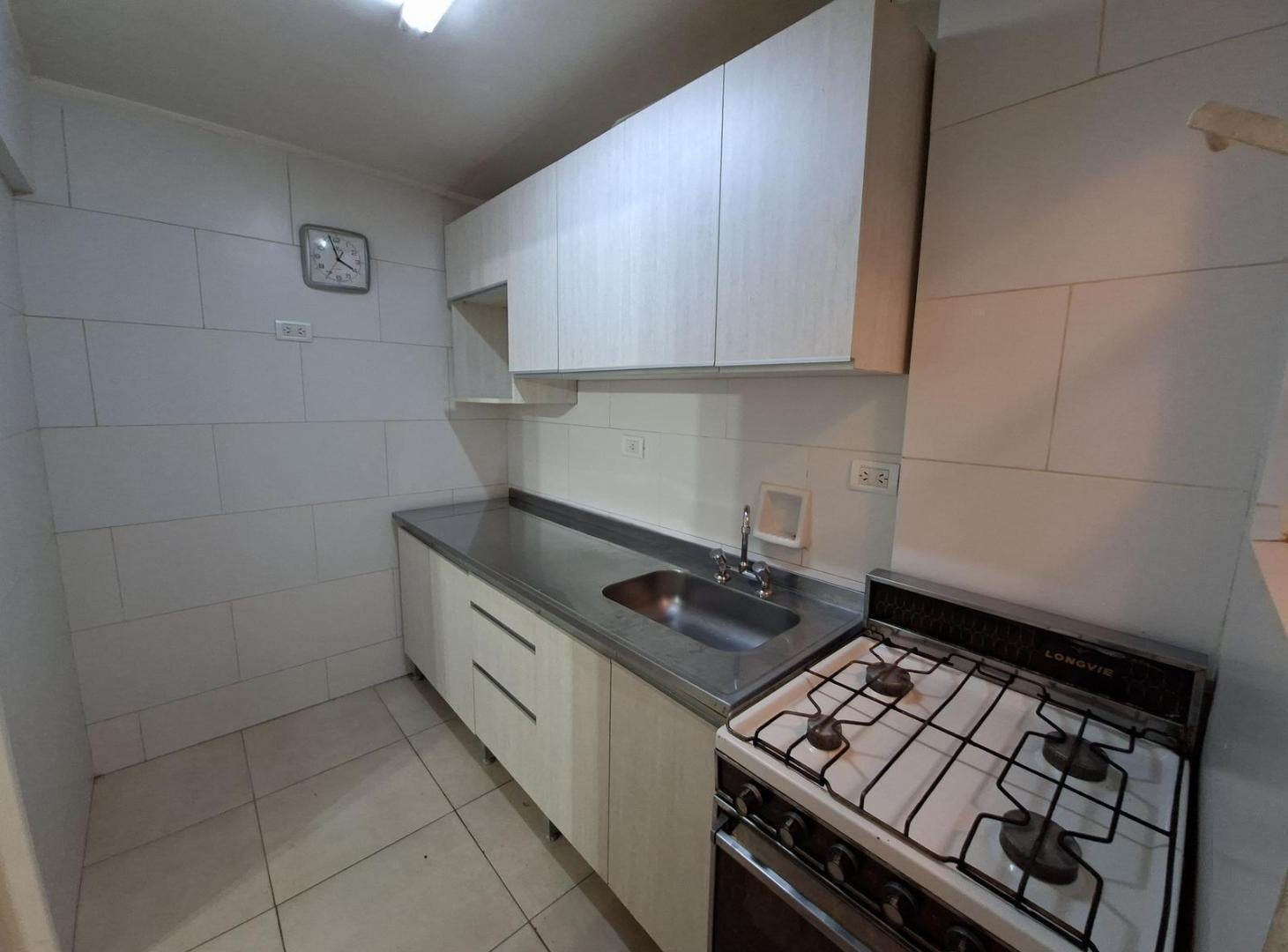 Foto de Departamento dos ambientes en alquiler., imagen 4