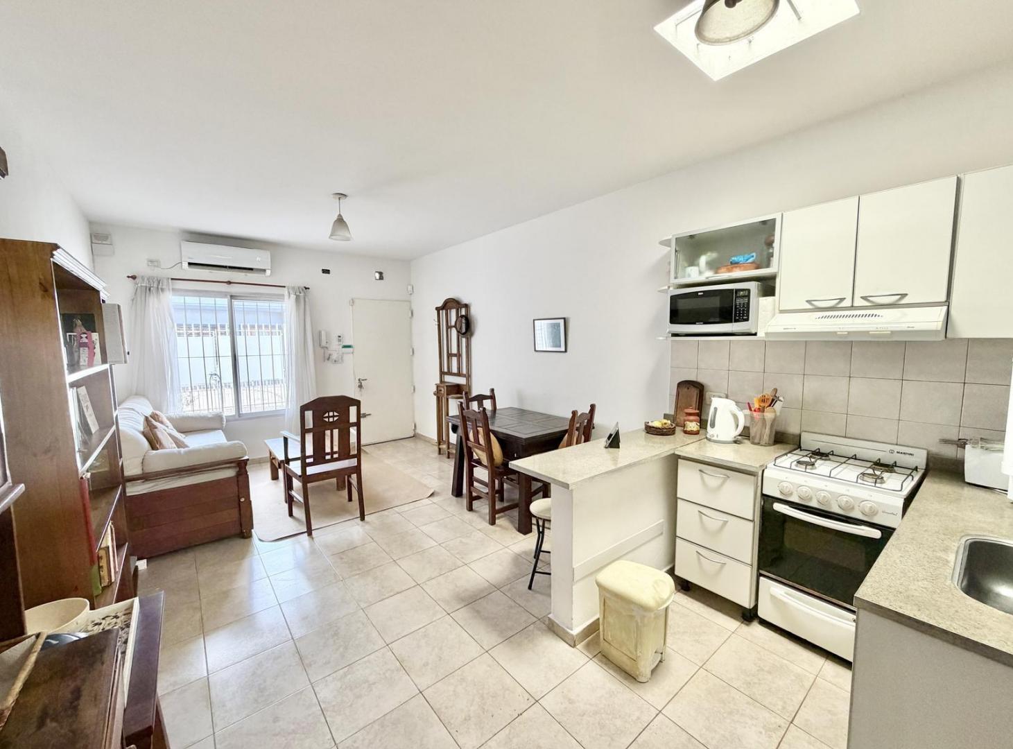 Foto de Duplex 2 amb en venta en Munro con cochera terraza y patio | Losa para, imagen 3