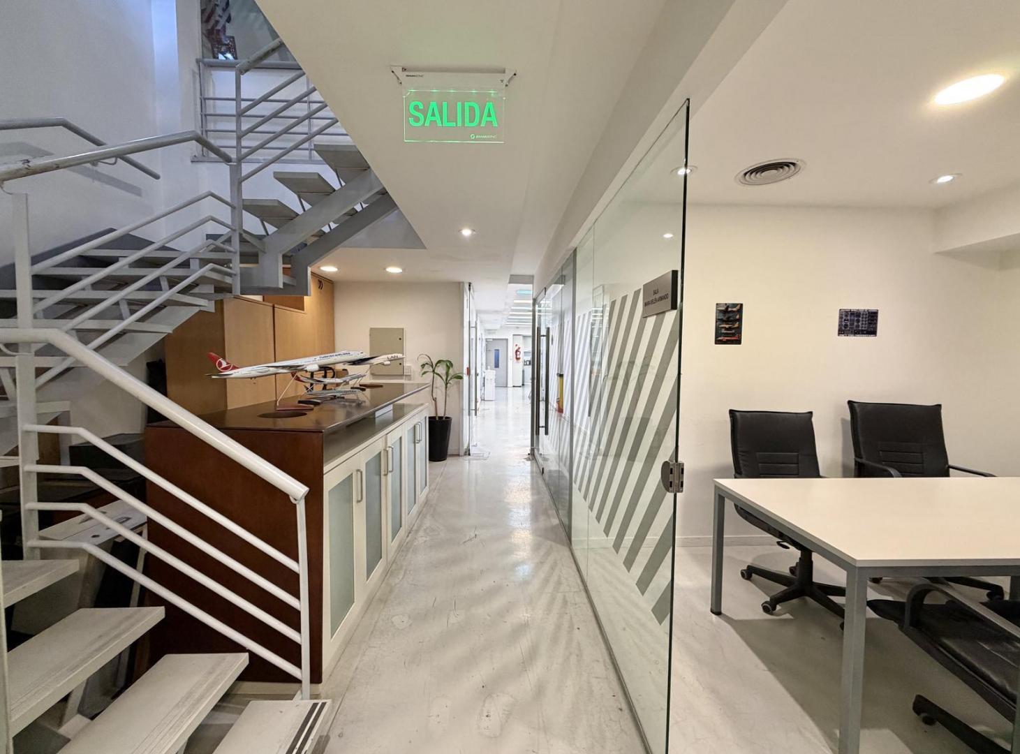Foto de OFICINA EN ALQUILER en Paraná y Santa fe, 300m2, en Recoleta, imagen 5