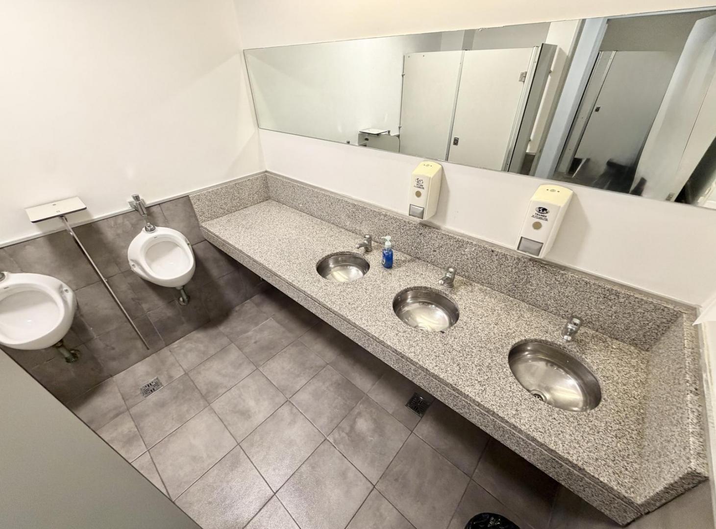 Foto de Oficina en PB alquiler en Recoleta de 288m2, imagen 3