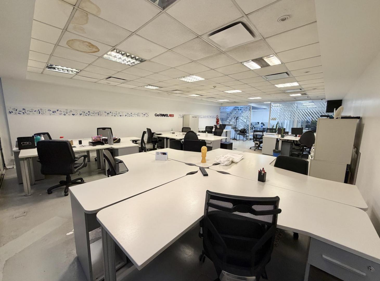 Foto de Oficina en ALQUILER en Parana y Santa fe de 250m2 - Recoleta, imagen 1