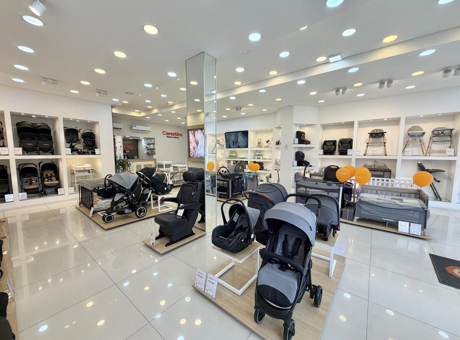 Foto de Local comercial en venta de 680 m2 en Av Santa Fe, Martinez | Apto, imagen 2