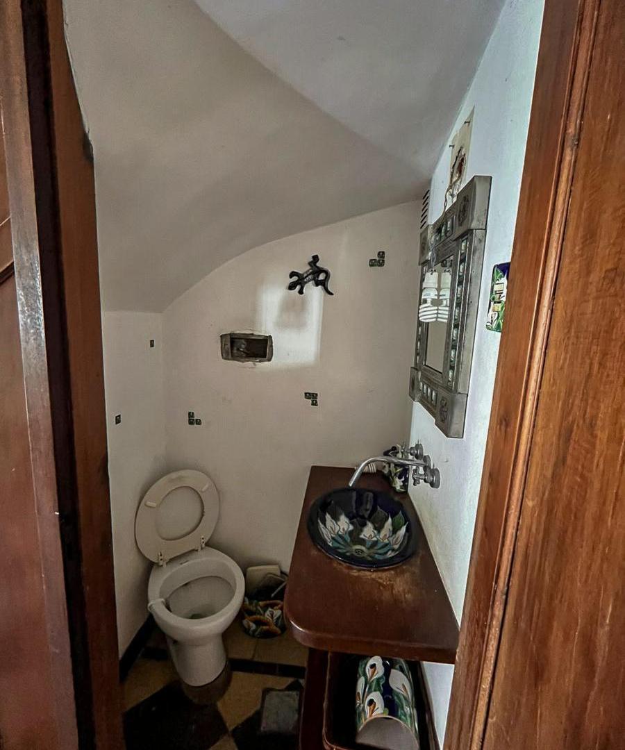 Foto de Vicente López — casa de estilo Tudor de 256 m² a reciclar, con jardín y, imagen 3