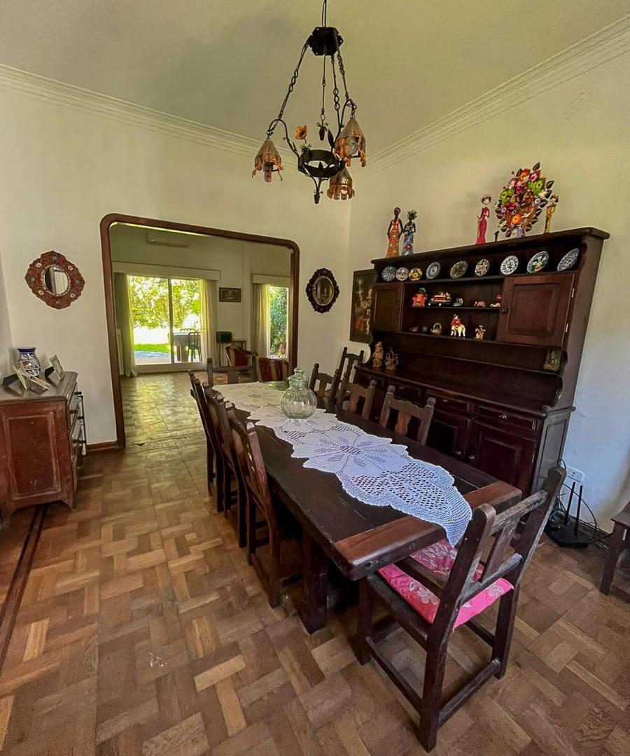 Foto de Vicente López — casa de estilo Tudor de 256 m² a reciclar, con jardín y, imagen 4
