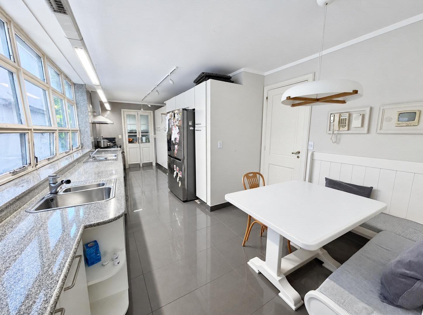 Foto de Exclusivo departamento 4 ambientes en venta | Palermo Chico, imagen 2