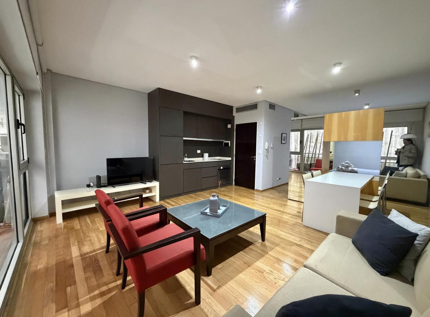 Foto de Monoambiente AMOBLADO en VENTA con pileta, sauna y gimanasio en Retiro, imagen 4