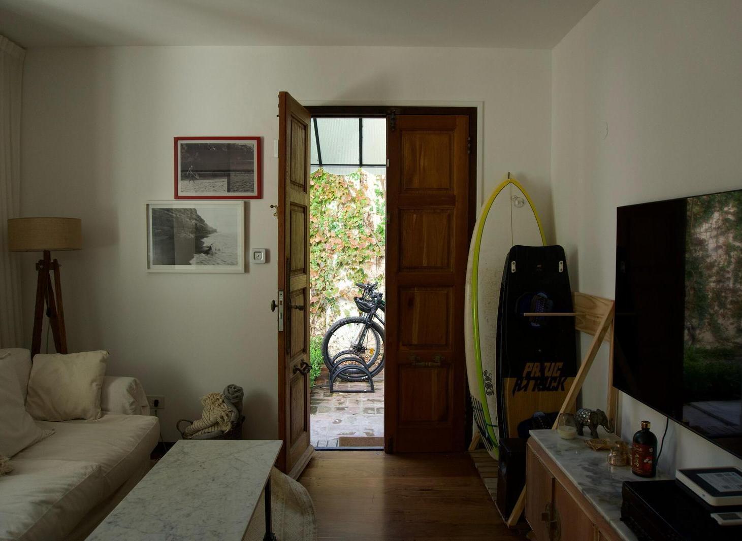 Foto de Casa 3 ambientes en Béccar con jardín, galería y parrilla – Renovada, imagen 3