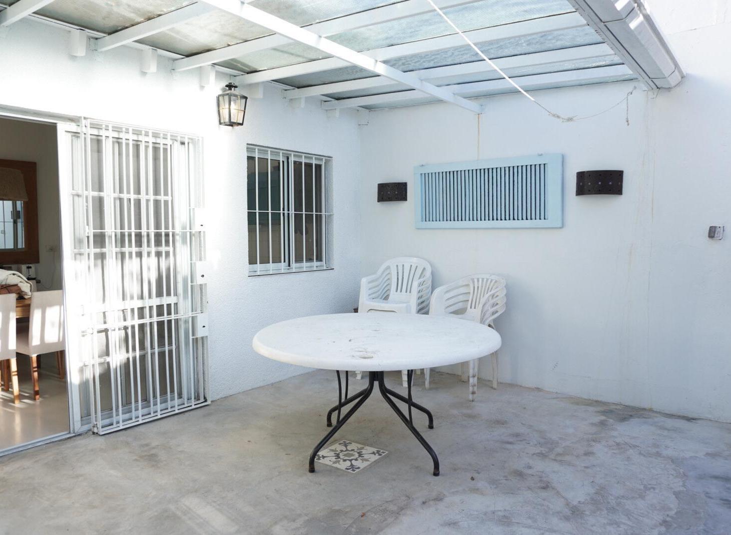 Foto de Casa 3 ambientes en Béccar con jardín, galería y parrilla – Renovada, imagen 5