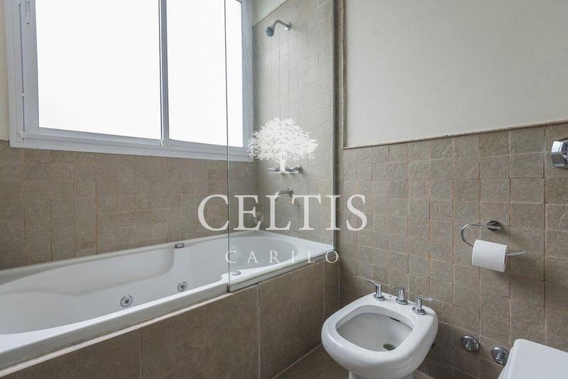 Duplex 4 Ambientes 113 m² en Aguacalma 2