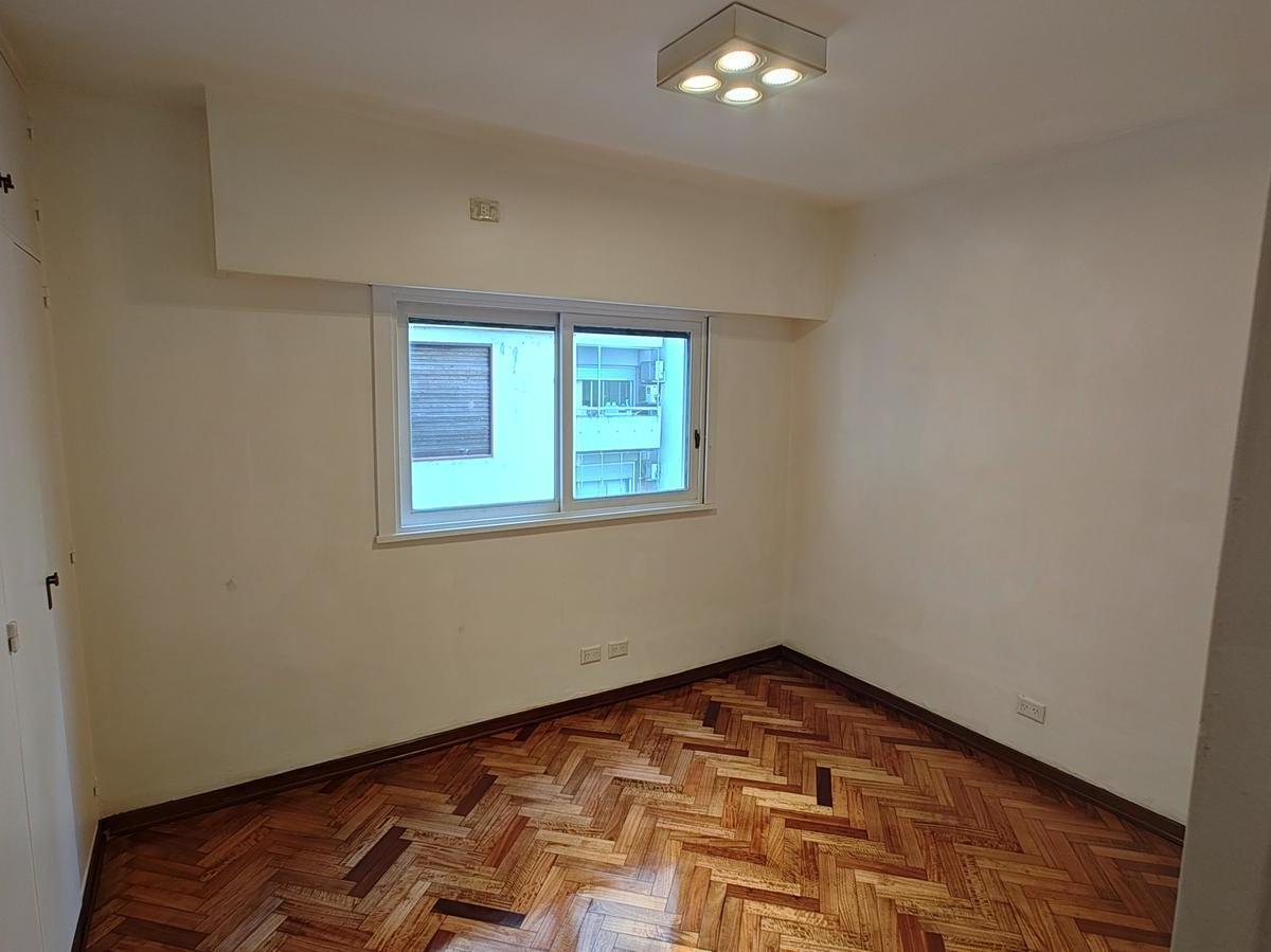 Dos Ambientes en Belgrano, Cochera, Impecable 1