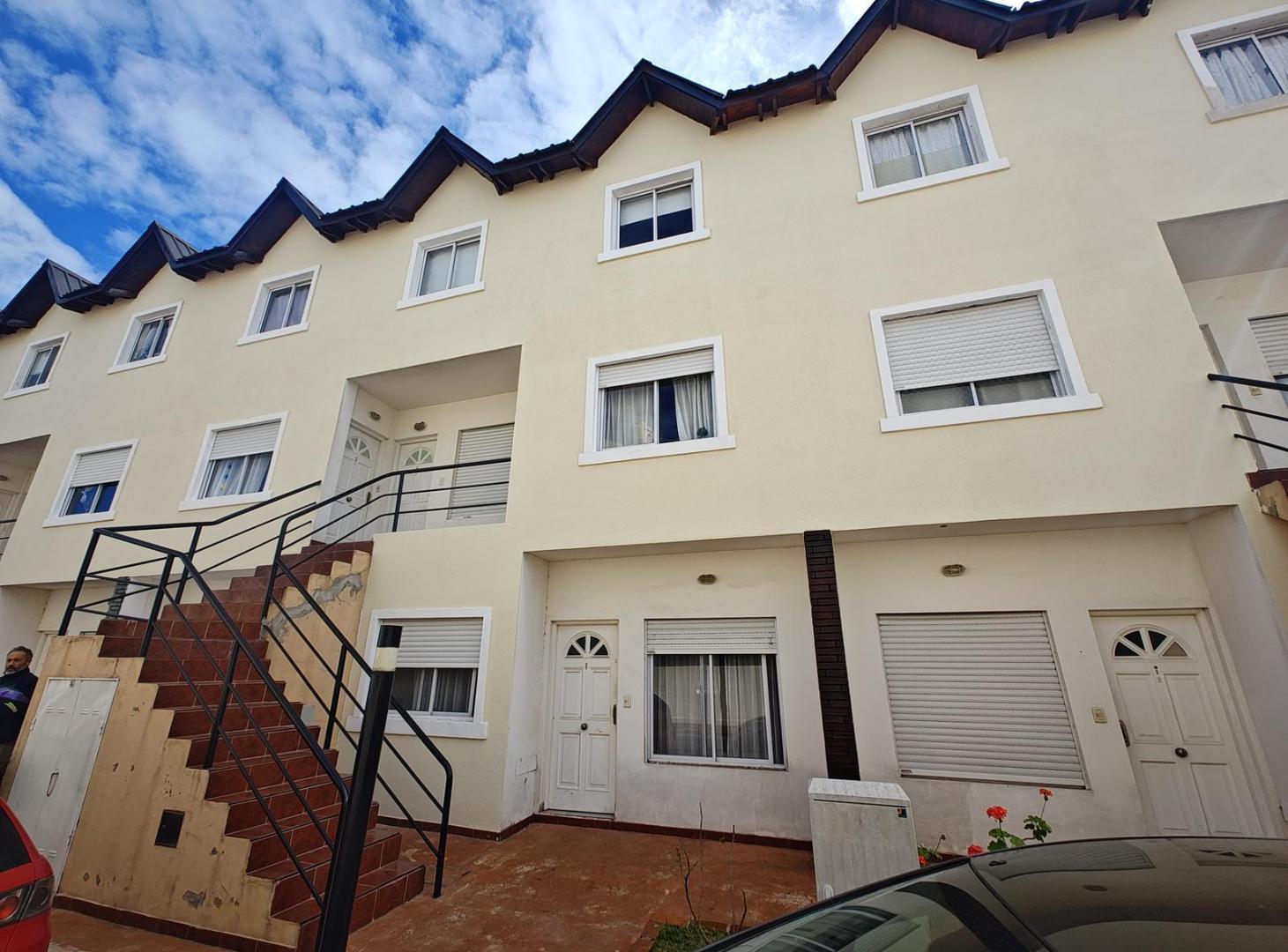 Venta, Dúplex, 3 ambientes, seguridad, Barrio Canguro, San Martín