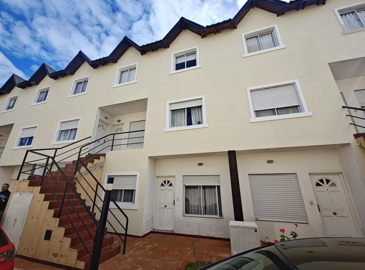 Venta, Dúplex, 3 ambientes, seguridad, Barrio Canguro, San Martín 1