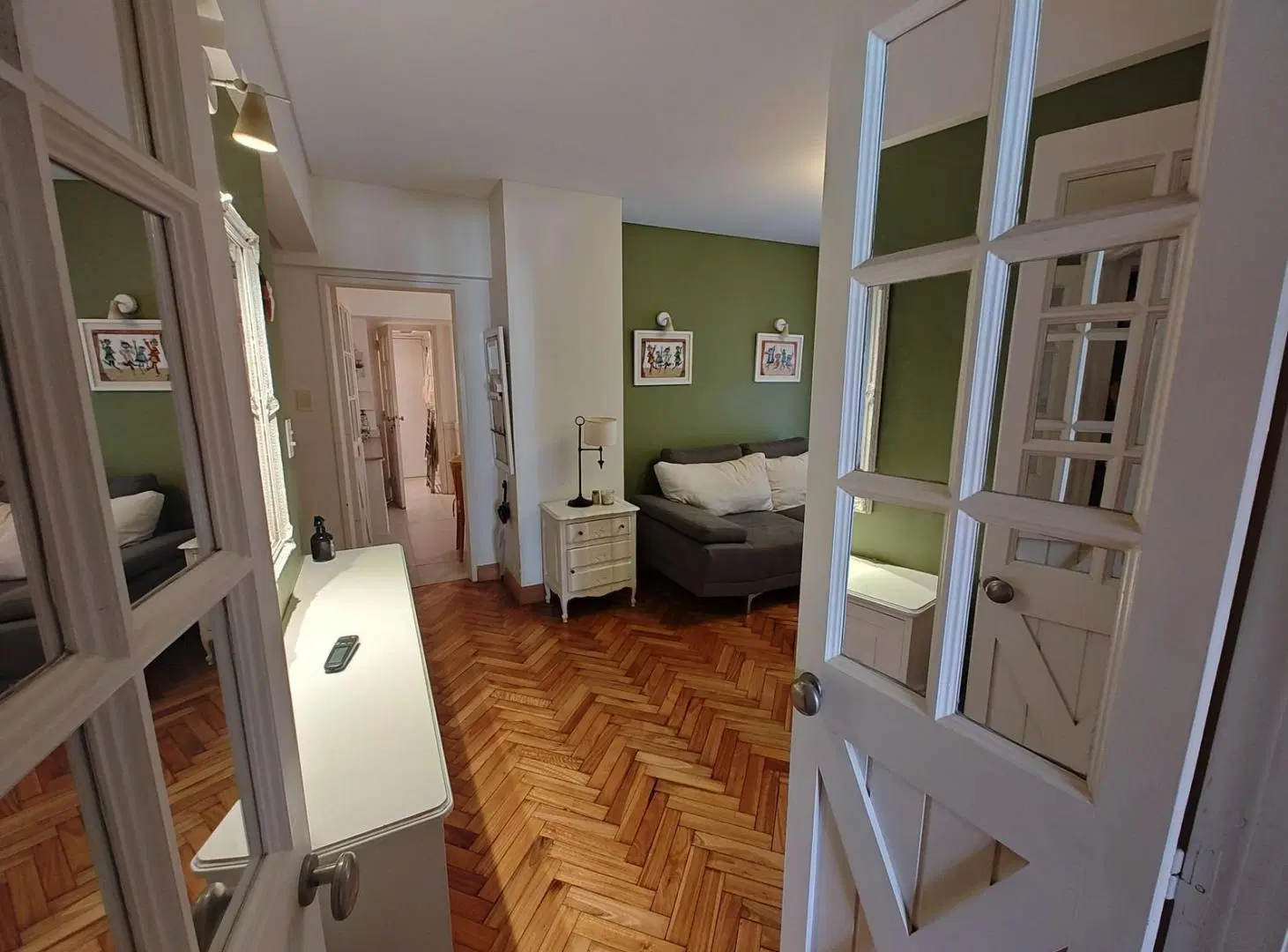 Alquiler, 3 ambientes, dependencia, dos baños, Barrancas de Belgrano. 2