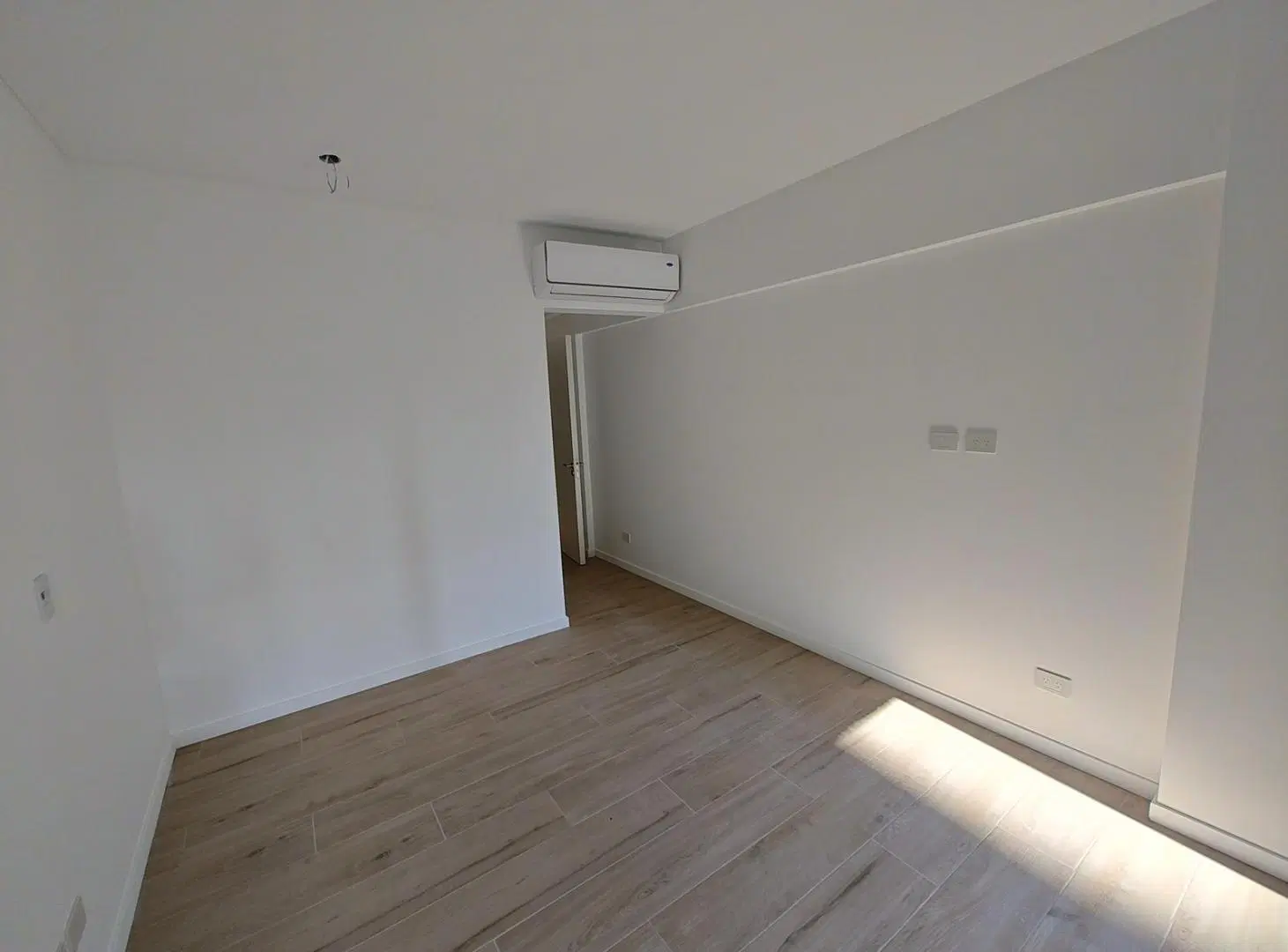 Departamento en alquiler, Recoleta, dos ambientes, cochera, pileta, gimnasio, seguridad 5