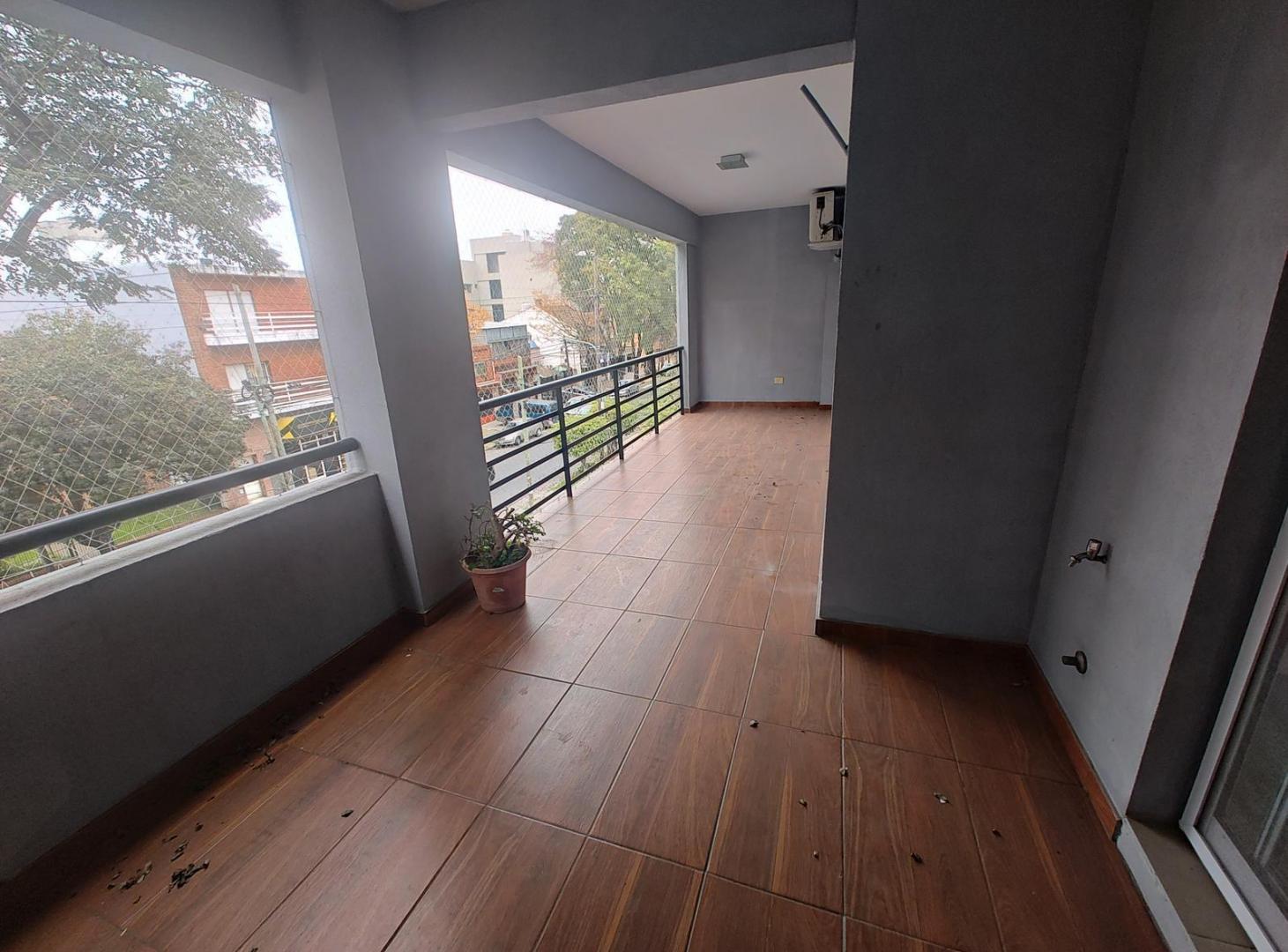 Foto de Departamento, alquiler, 3 ambientes, Olivos, cochera, imagen 4