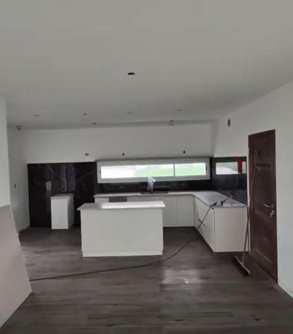 Foto de Casa de 190 m² con 3 dormitorios en venta en Arenas Chico, imagen 2