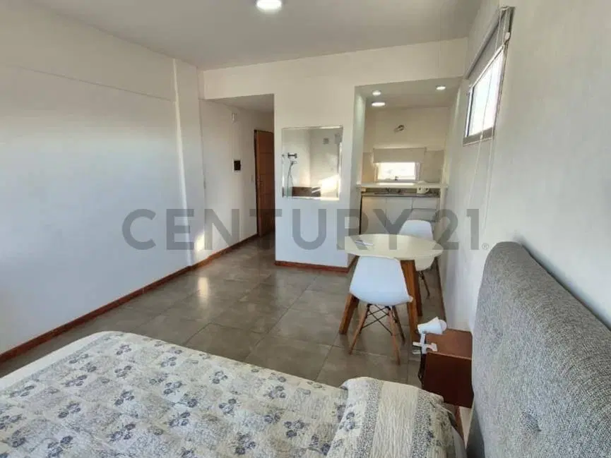 Departamento amoblado en ALQUILER 4