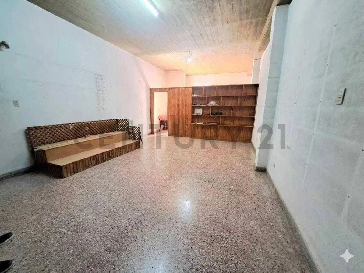 Casa y Local en venta en Berisso. 5