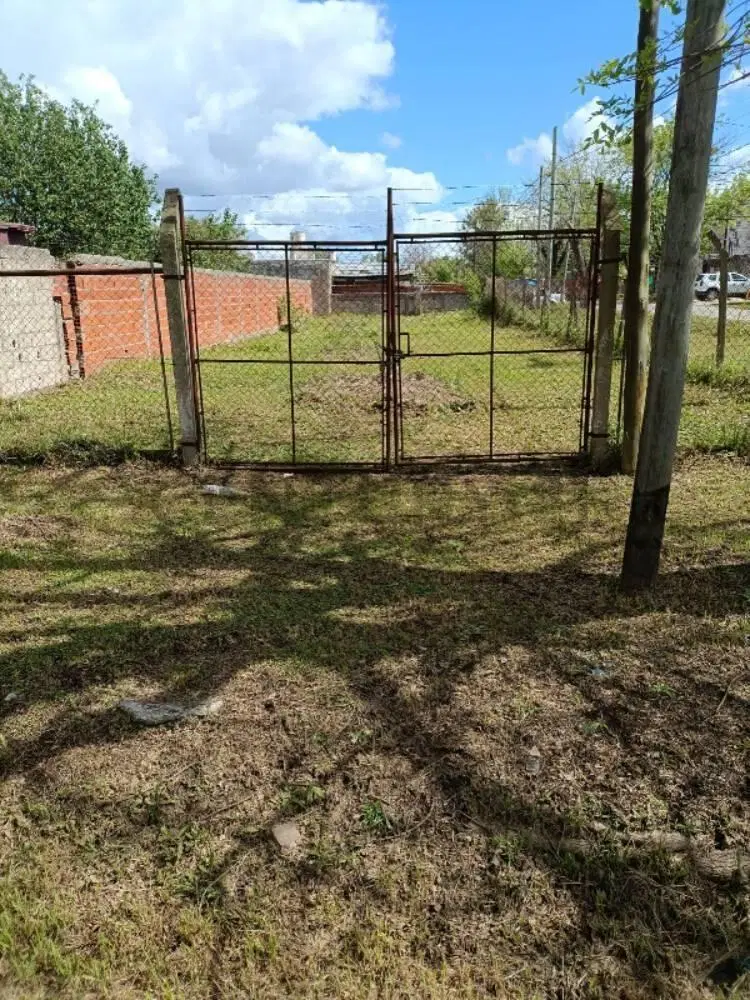 Terreno en venta 138 ESQ 522 3