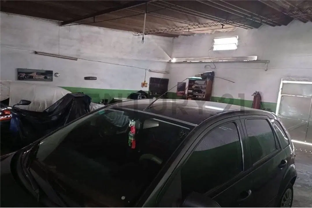 Casa sobre lote de 8 x 60m en VENTA 2