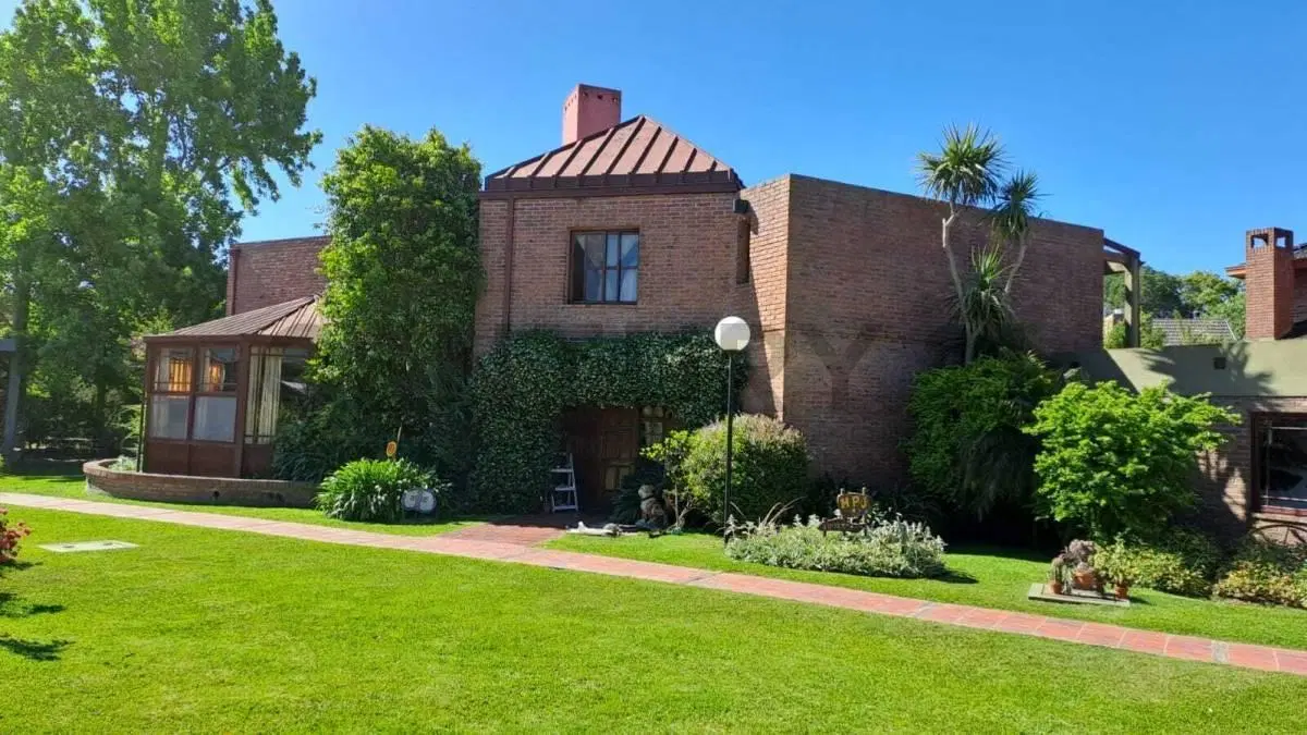 Casa 3 ambientes en venta en Country Club El Carmen 8