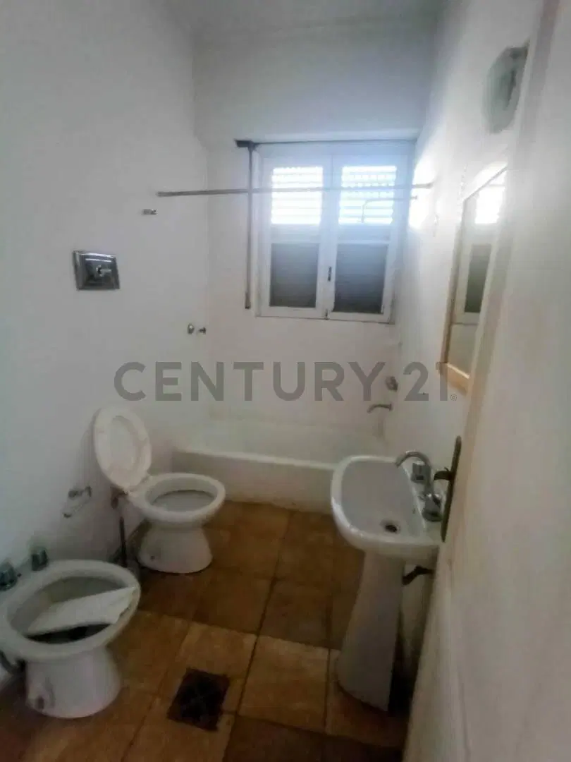 SE VENDE DEPARTAMENTO EN PLAZA ITALIA LA PLATA 2