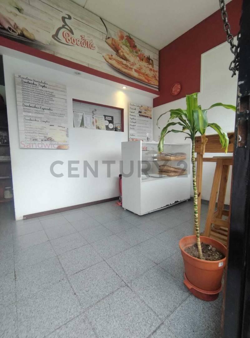 Foto de Local con depto de un dormitorio Calle 526 entre 12 y 13 en venta., imagen 2
