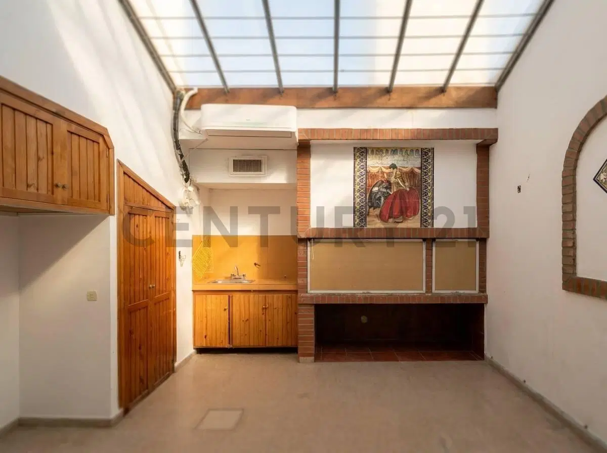 ALQUILER DE CASA INTERNA EN TOLOSA 2