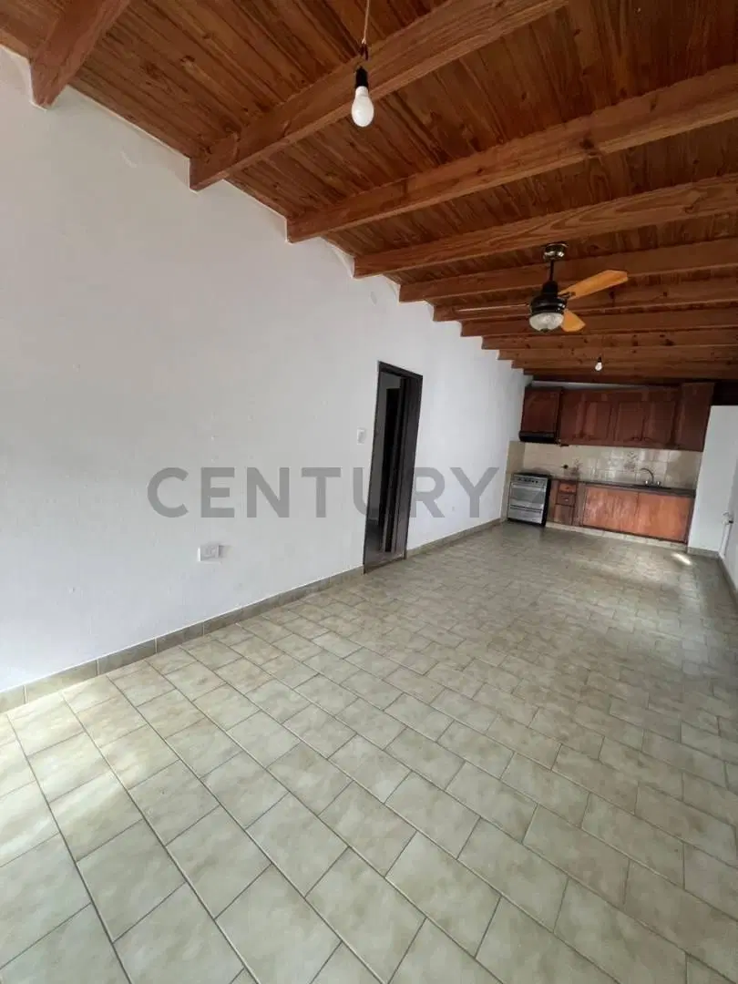 CASA EN VENTA EN VILLA CATELLA 2