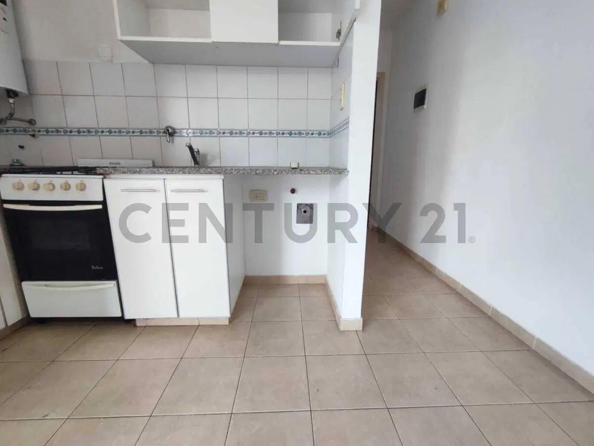 Departamento de Un dormitorio en ALQUILER 3