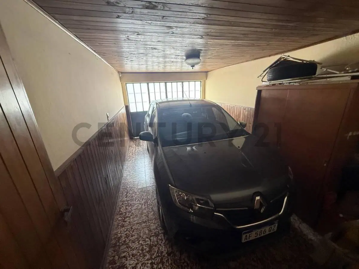 Casa en venta en la Plata 3
