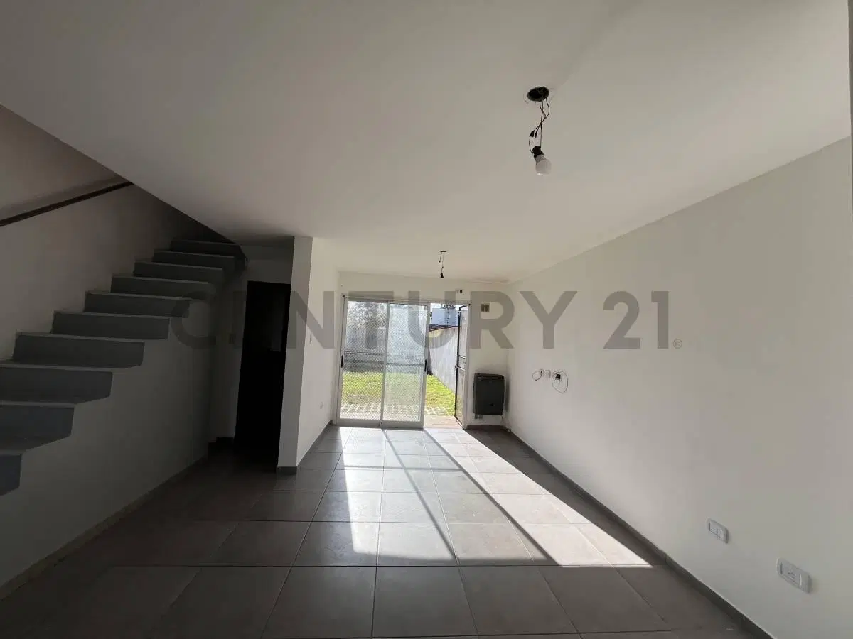 ALQUILER DUPLEX 2 dormitorios 4