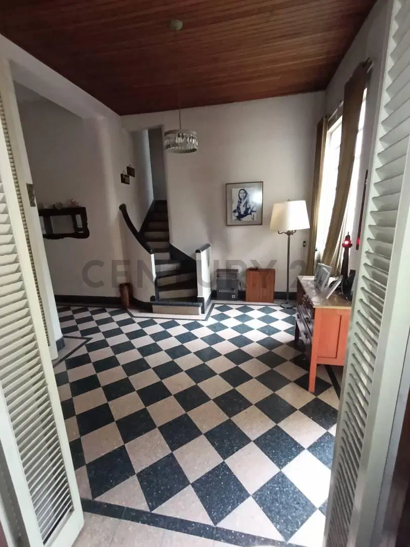 Venta Casa Estilo 5 Amb - Pza Mxo Paz - Apto destino Comercial ò Desarrollo inmobiliario 8