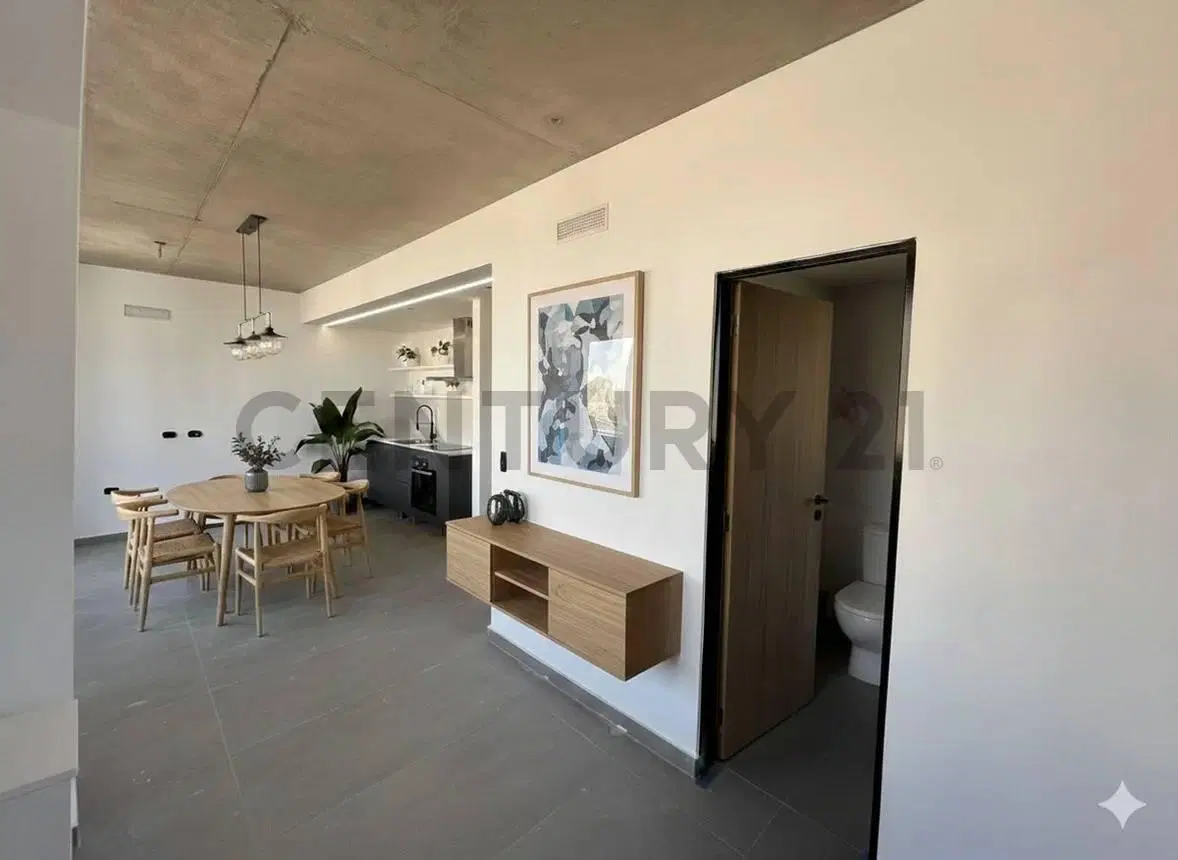 MONOAMBIENTE  EXCLUSIVO DE CATEGORÍA – LA PLATA Calle 57 e/ 18 y 19 – Vistas abiertas, verde y pilet 8