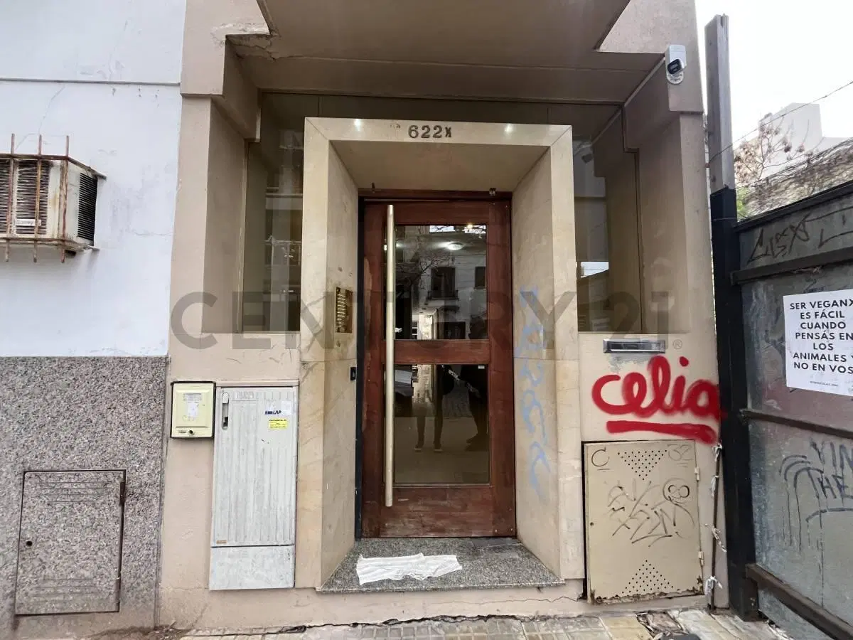 VENTA DEPARTAMENTO 1 DORMITORIO CON PATIO 1