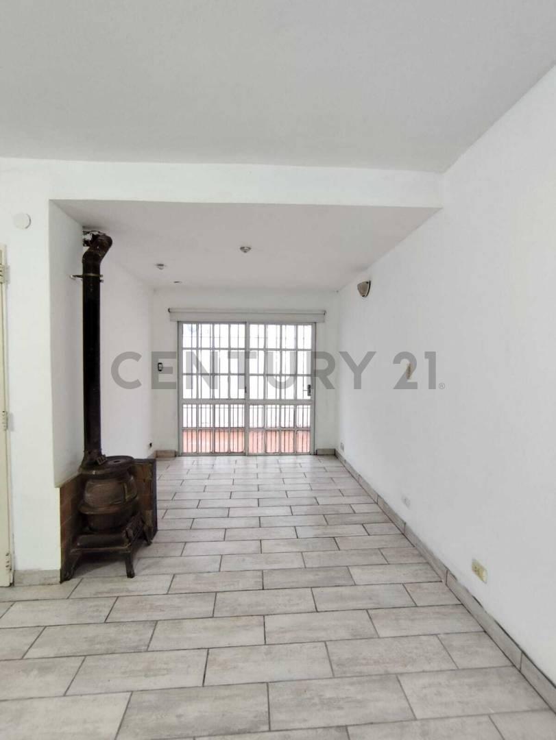 Foto de PH en VENTA en La Plata, imagen 4