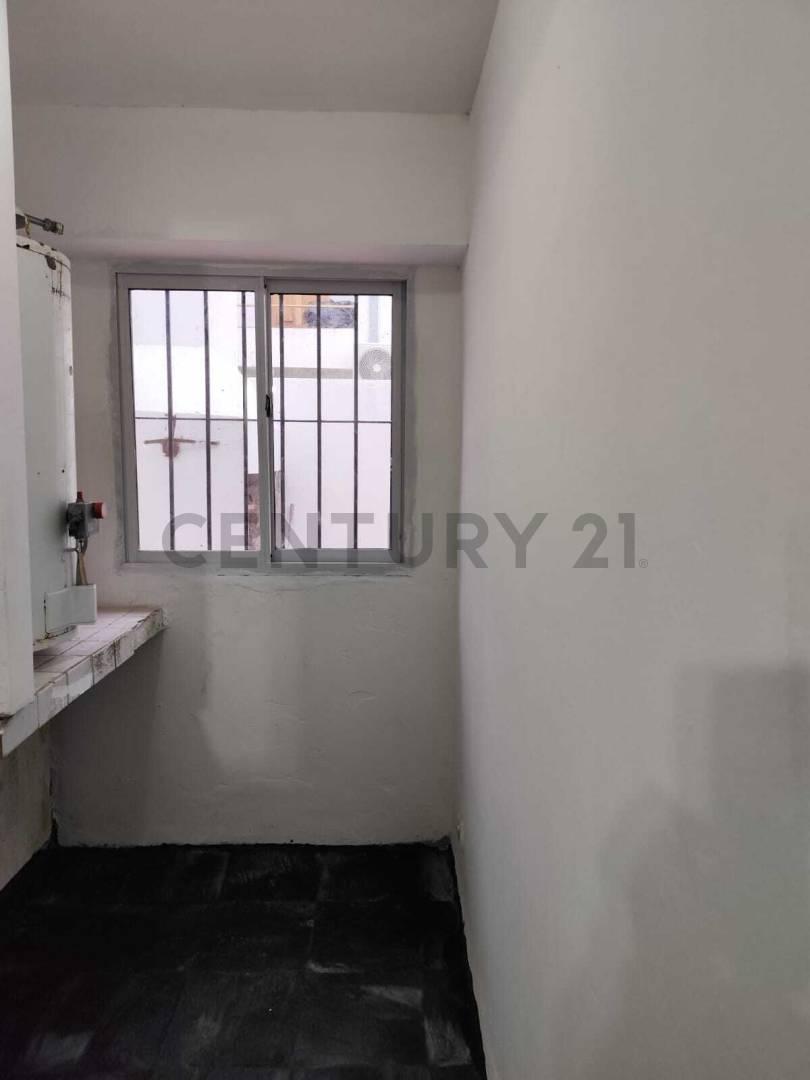 Foto de PH en VENTA en La Plata, imagen 3