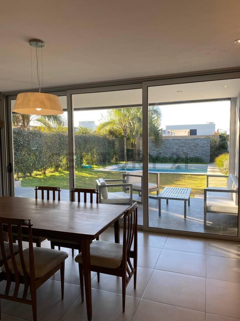 Foto de CASA TRES DORMITORIOS EN ALQUILER EN GONNET, imagen 4
