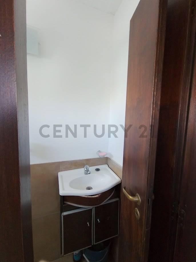 Foto de Cochera simple y Baulera en venta, imagen 2