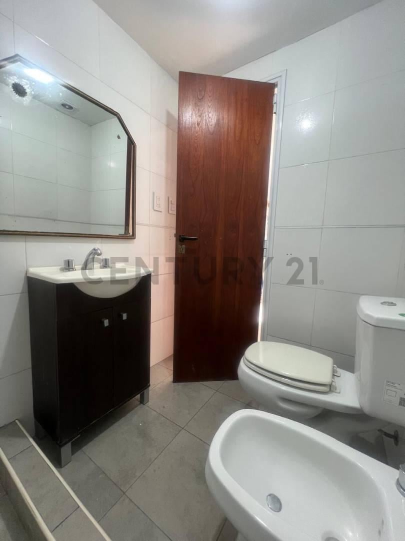 Foto de MONOAMBIENTE CON COCHERA EN ALQUILER, imagen 3