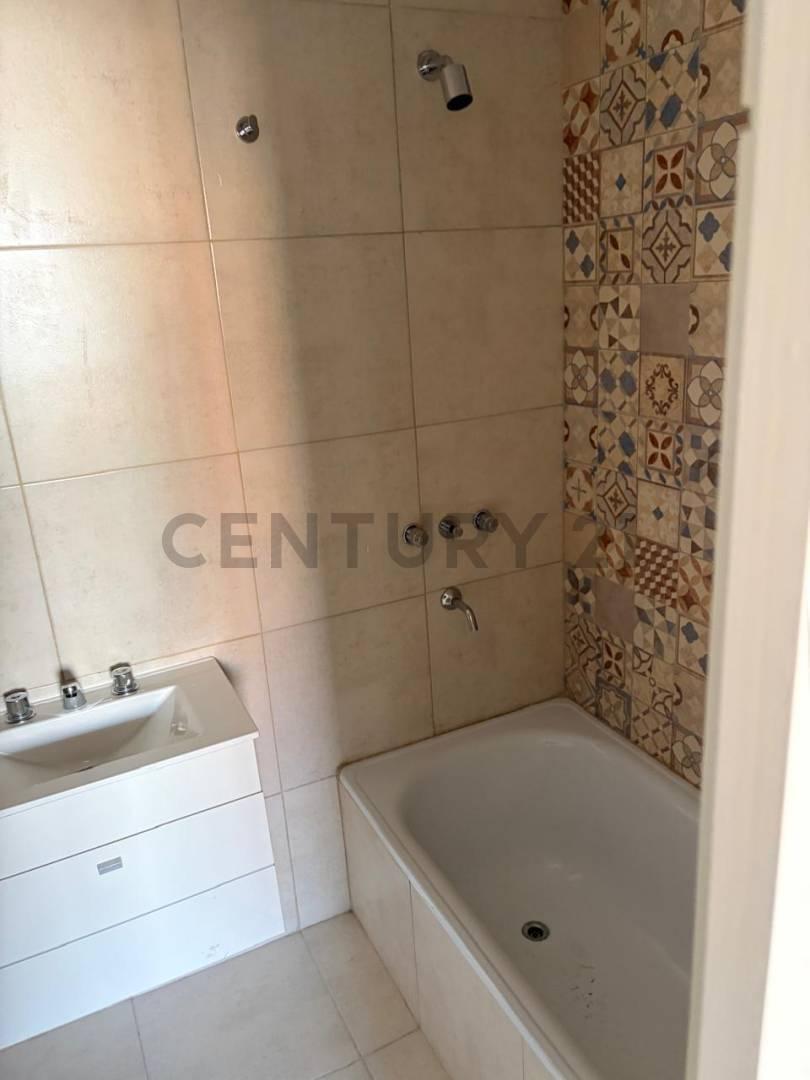 Foto de Departamento 2 Ambientes A Estrenar Con Balcón Av. Forest 1140, imagen 3
