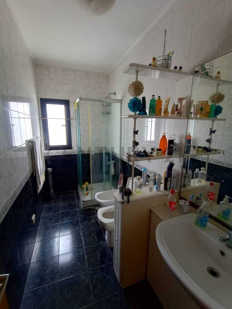Foto de CASA EN VENTA EN BARRIO AEROPUERTO LA PLATA, imagen 2